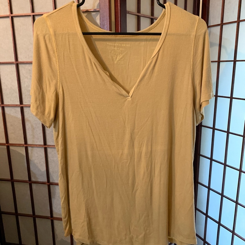 Women’s Tee